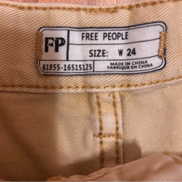 Free People Frayed Raw Hem Button Fly Denim Khaki Tan Jean Shorts Size 24 waist - Picture 3 of 5